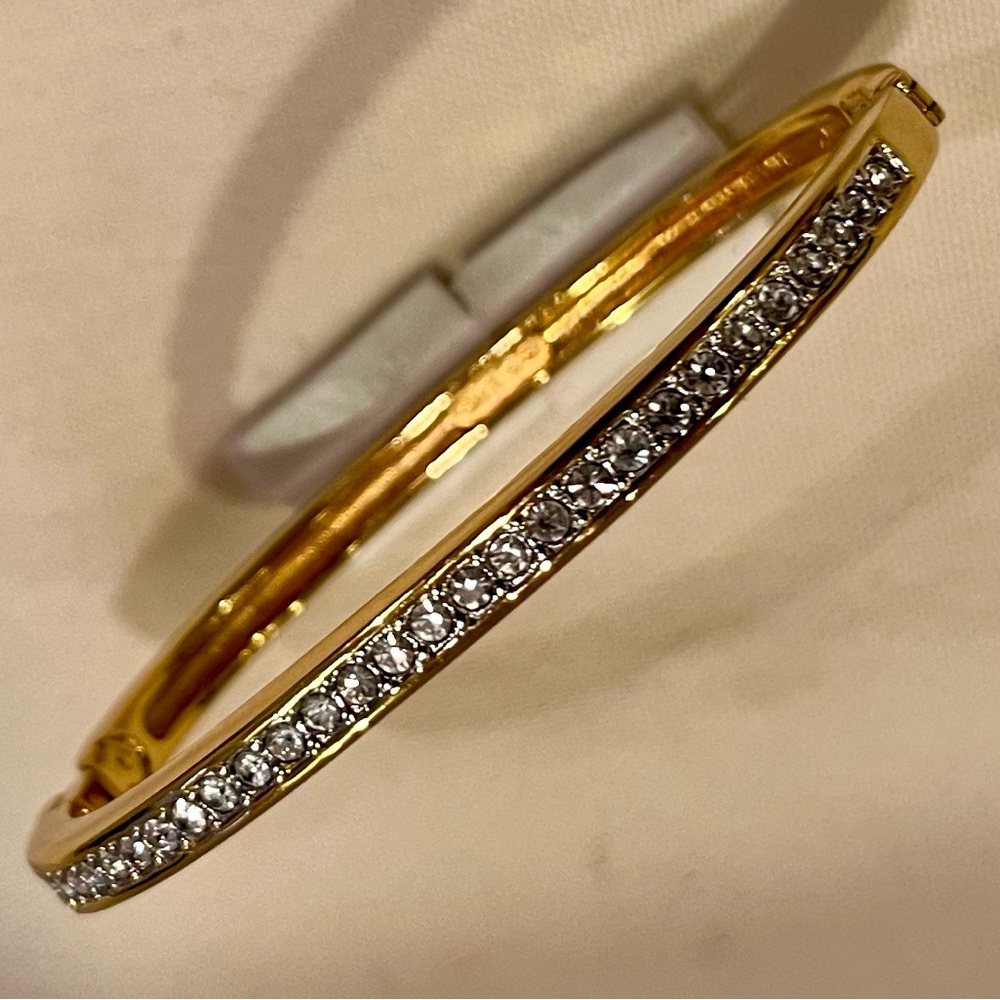 Swarovski Crystal and Gold Bracelet - Picture 1 of 16